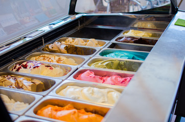 Heladera llena de Helados