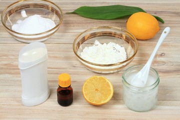 Antibacterial natural homemade deodorant,  coconut oil, sodium bicarbonate, starch, lemon essential oil 