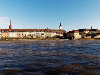 Obraz premium Stadtansicht Würzburg, Alte Mainbrücke, Festung Marienberg, Franken, Unterfranken, Bayern, Deutschland