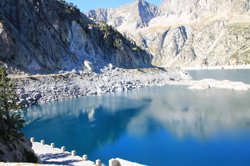 lac de montagne