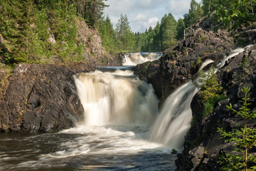 Fototapeta na wymiar Kivach waterfall