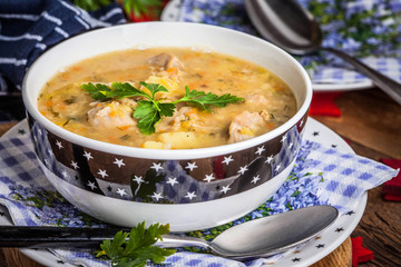 Soup with barley and chicken gizzards.