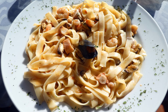 Spaghetti mit Meeresfr&uuml;chten