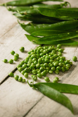 guisantes verdes naturales ecológicos.