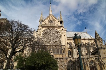 Fototapeta na wymiar Notre Dame Cathedral located in Paris, France