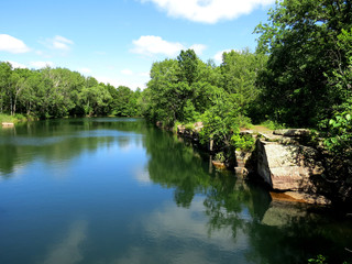 Fototapeta na wymiar Pond at the Quarry 