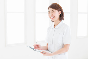 笑顔のナース　問診票