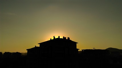 Obraz premium the silhouette of the city