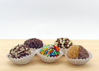 Sweets of different flavors (Brigadeiros)
