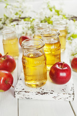 Fototapeta na wymiar Fresh apple juice