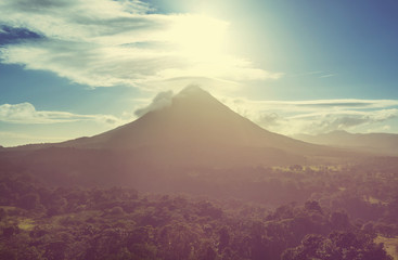 Obraz premium Arenal volcano