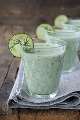 Smoothies from kefir, dill and cucumbers