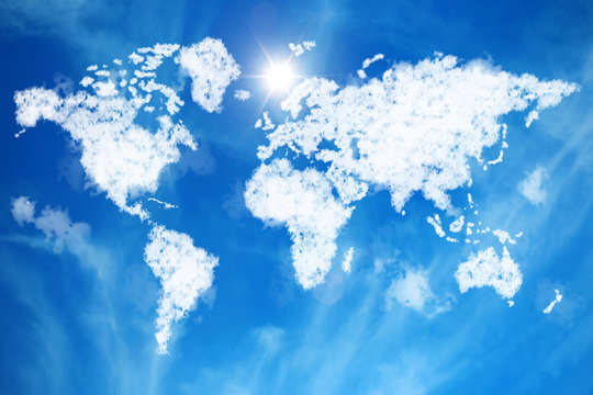 Himmel mit Weltkarte aus Wolken || World Map out of Clouds © Dan Race