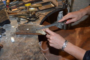 Zoom in a jewelry workshop