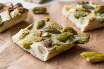 White Chocolate Pieces with Pistachio