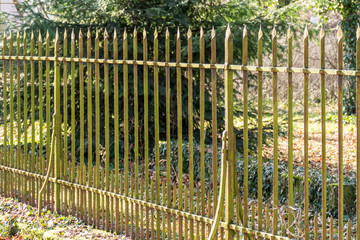 Schmiedeeiserner Zaun