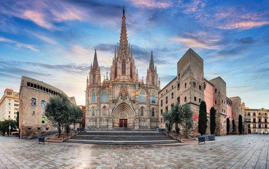 Fototapeta na wymiar Barcelona cathedral, Spain