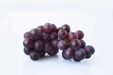 Taiwan's famous fruit, Kyoho grapes, is purple grapes