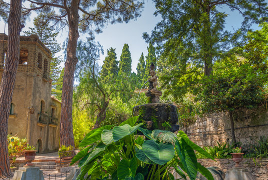  Villa Communale in Taormina, Sicily.