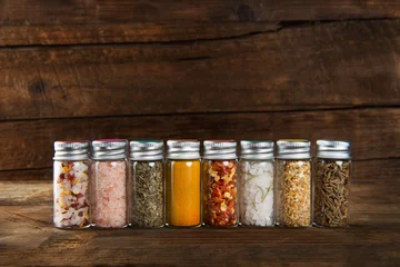 Keuken spatwand met foto Spices Set in Mini Bottles © manuta