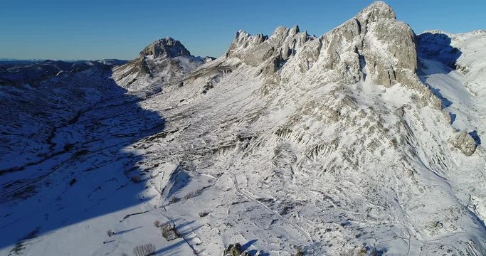 MONTA&Ntilde;A CENTRAL LEONESA VISTAS AEREAS
