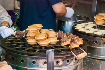 Pancake stuffed with red bean paste