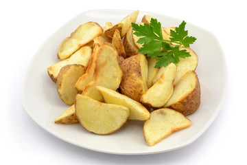 ćwiartki ziemniaków pieczone