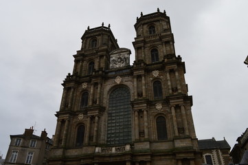 Fototapeta na wymiar Cathédrale Saint Pierre de Rennes