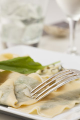 frischen Bärlauch Pasta mit Gabel