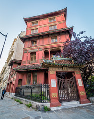 Red Chinese house in Paris