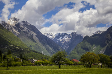 Fototapeta na wymiar slovenian Alps