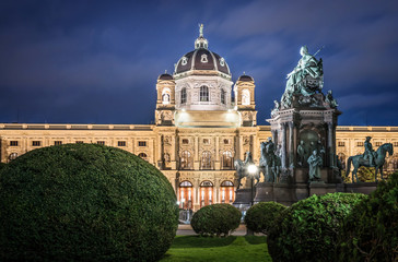 Fototapeta premium Maria Theresia Monument, in Vienna, Austria.