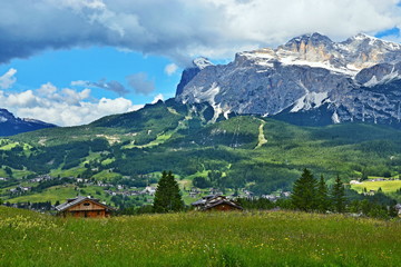 Italian Dolomites -view on the Cortina d Ampezzo