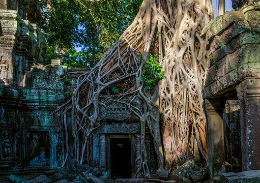 Details of decoration in ancient temple of Angkor Wat in Cambodia