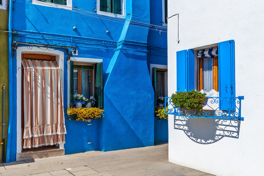 Fototapeta Colorful houses of Burano.