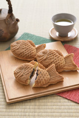 たい焼きとお茶