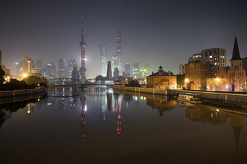 Naklejka premium Pudong 5am