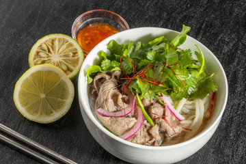 牛肉のフォー　ベトナムのめん料理　Pho Vietnamese beef