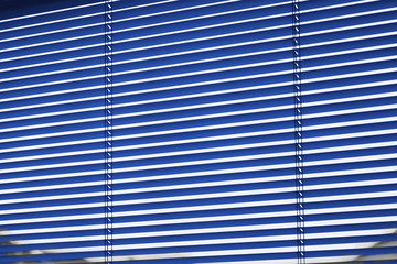 Horizontal window blinds in blue