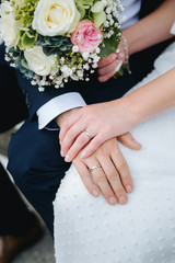 Obraz na płótnie Canvas wedding rings close up macro