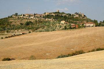 Obraz premium Autumn. Italy. Tuscany. Val d'Orcia Valley