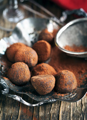 Dark chocolate truffles