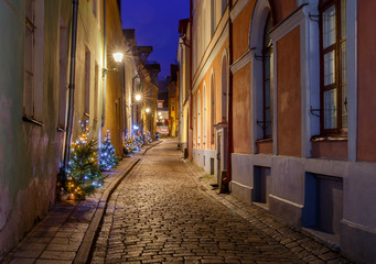 Fototapeta na wymiar Tallinn. Old medieval street.