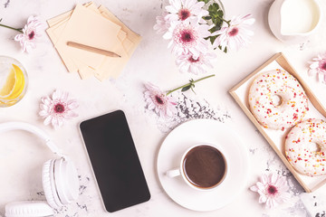 Breakfast - coffee, tephon, headphones.