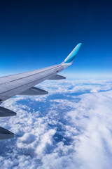 Die Welt aus einem Flugzeug