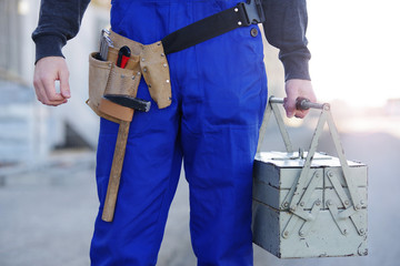 Handwerker, Arbeiter mit Werkzeug 