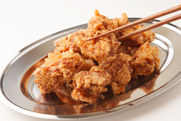鶏肉の唐揚げ