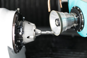 High precision carbide cutting tool grinding by CNC automatic grinding machine