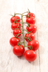 fresh cherry tomatoes