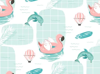 Behang Hand getekende vector abstracte schattig zomertijd cartoon illustraties naadloze patroon met roze flamingo float cirkel, surfplank en dolfijnen in blauwe oceaan water achtergrond © anastasy_helter